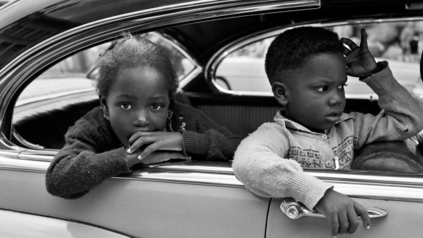 New York © Vivian Maier/Maloof Collection, Courtesy Howard Greenberg - terramatta